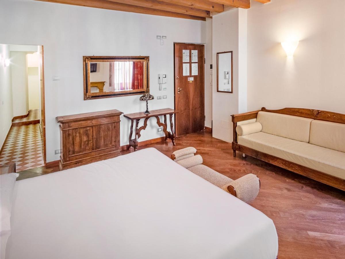 City Centre Rooms And Apartments Verona Luaran gambar