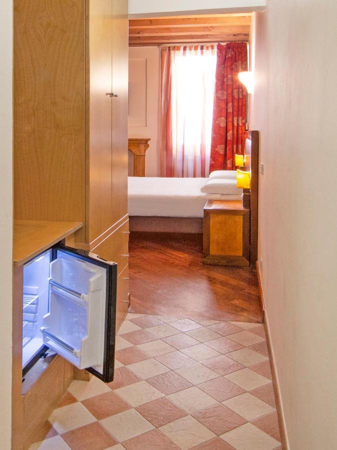 City Centre Rooms And Apartments Verona Luaran gambar