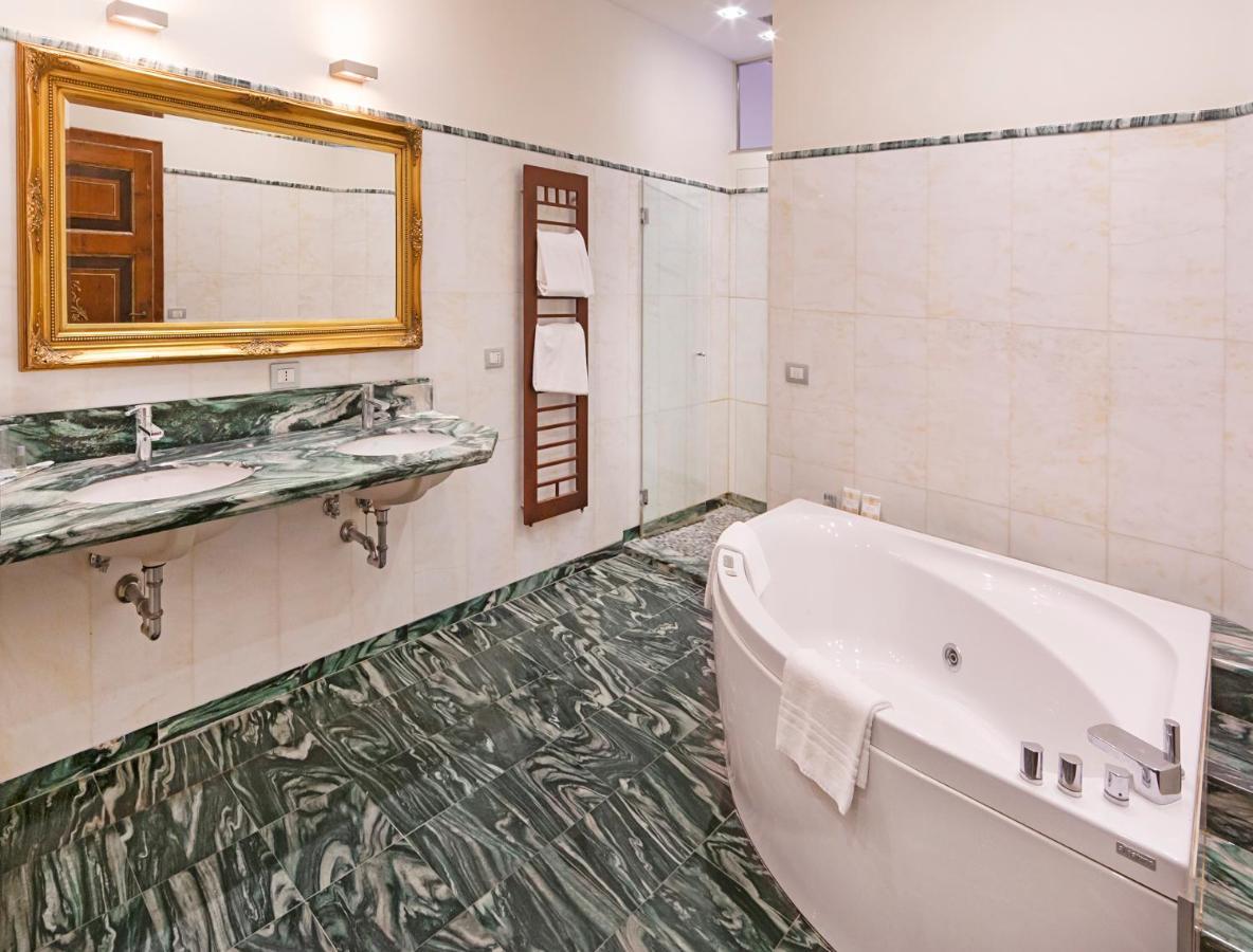 City Centre Rooms And Apartments Verona Luaran gambar