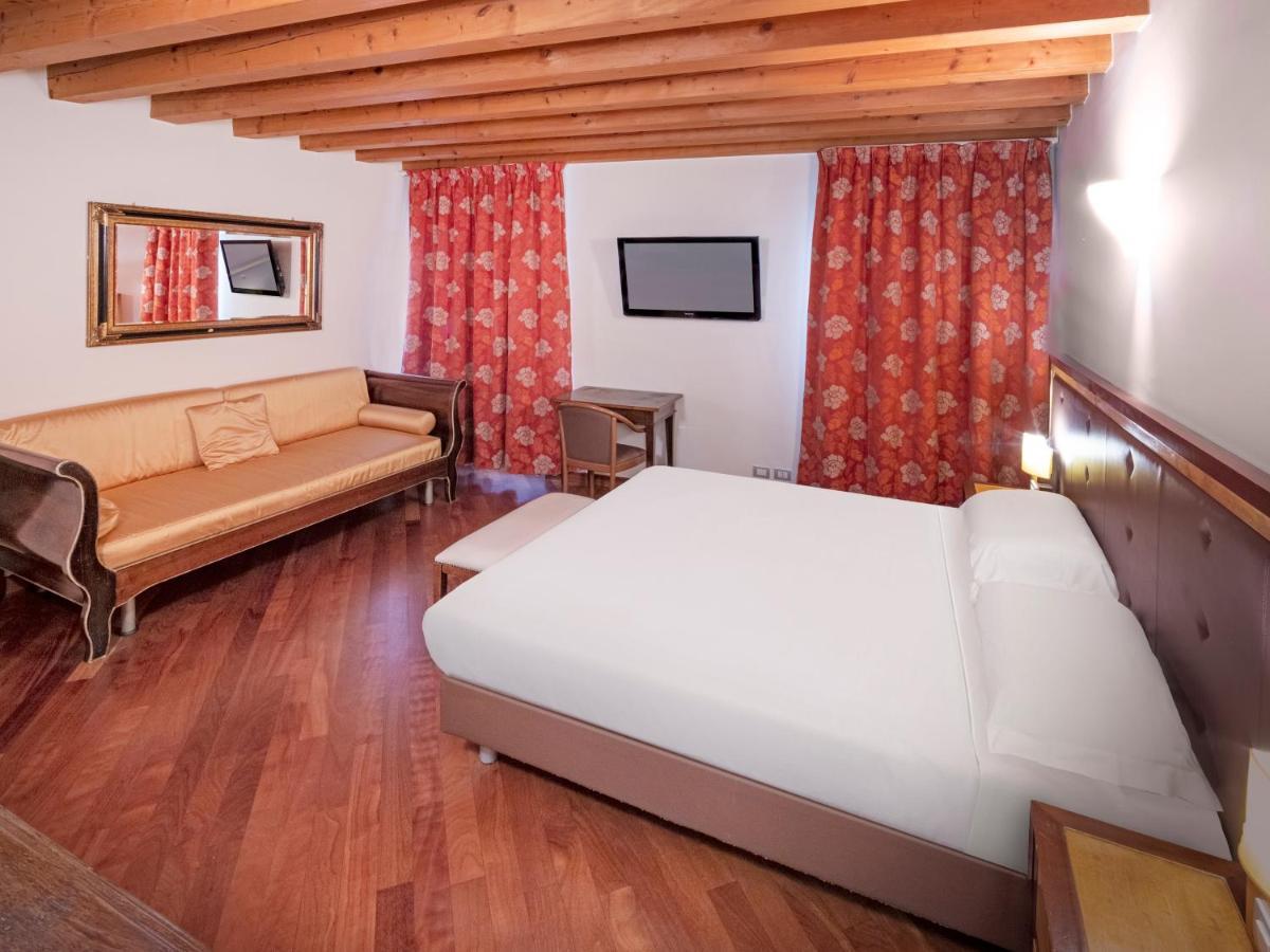 City Centre Rooms And Apartments Verona Luaran gambar