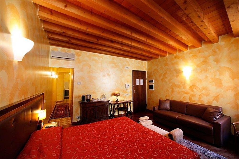 City Centre Rooms And Apartments Verona Luaran gambar