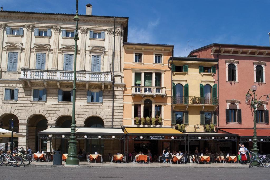 City Centre Rooms And Apartments Verona Luaran gambar